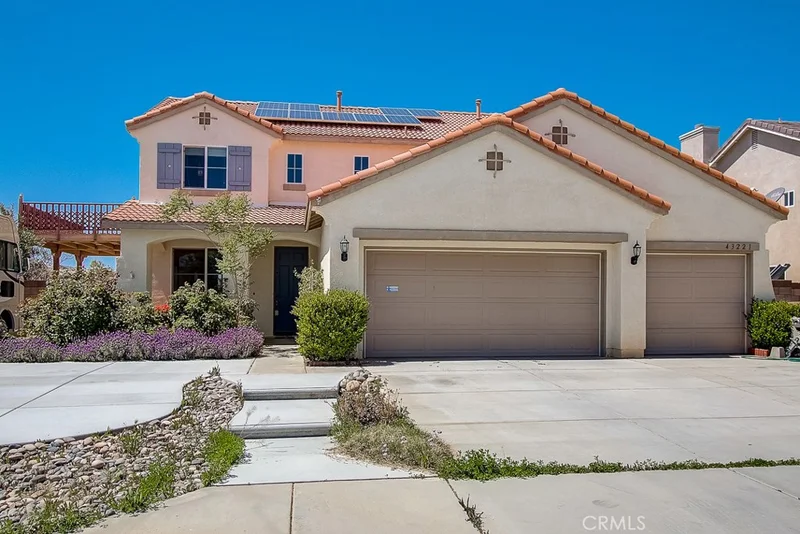 43221 Emilia, Lancaster, CA 93535
