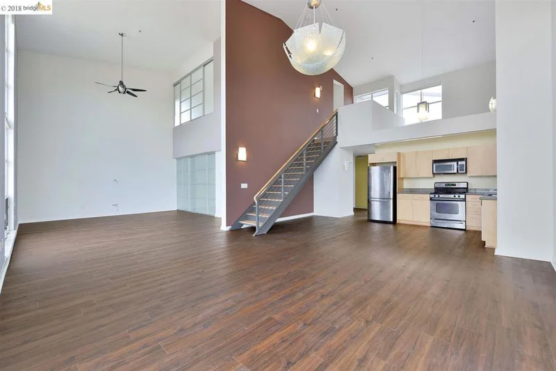 1007 41st St #341, Oakland, CA 94608