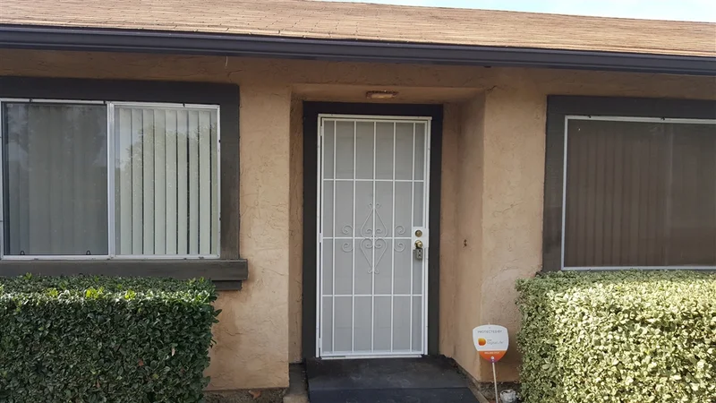 10392 Rochelle, Santee, CA 92071