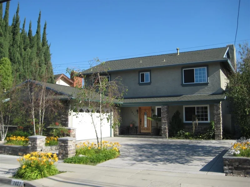 7827 Blue Lake Dr, San Diego, CA 92119