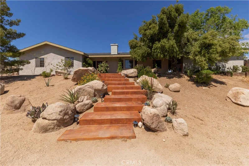 5598 Palm, Yucca Valley, CA 92284