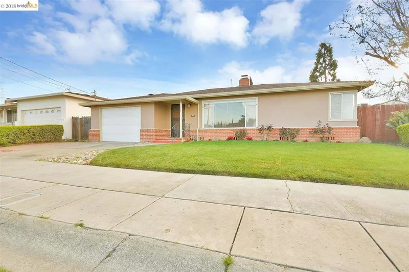 276 El Dorado Dr, Pittsburg, CA 94565