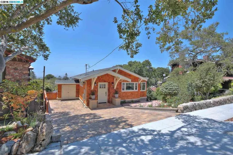 548 Vincente Ave, Berkeley, CA 94707