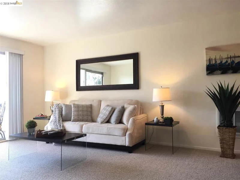 555 Jean St #421, Oakland, CA 94610