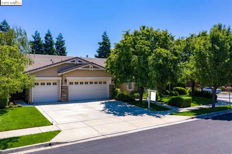 1857 La Fonte Dr, Brentwood, CA 94513