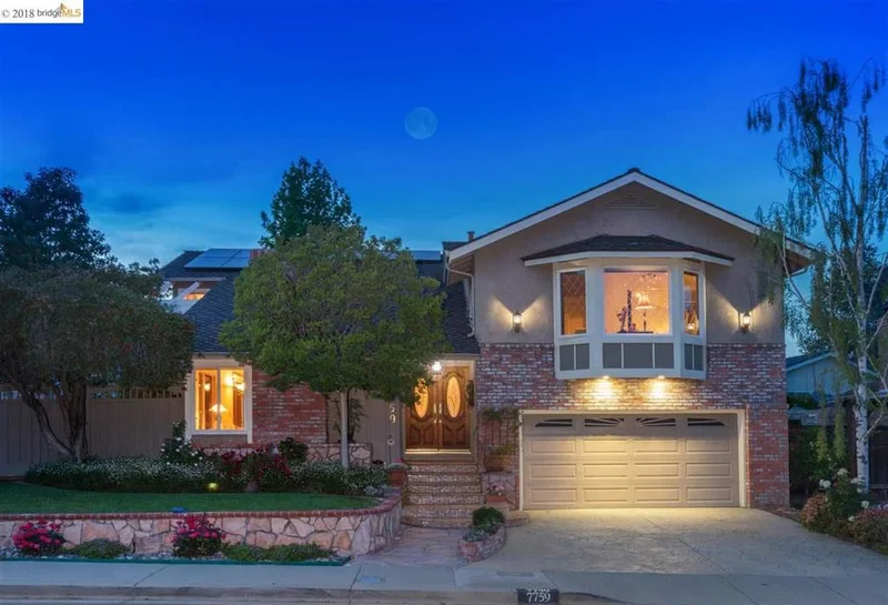7759 Oak Creek Ct, Pleasanton, CA 94588
