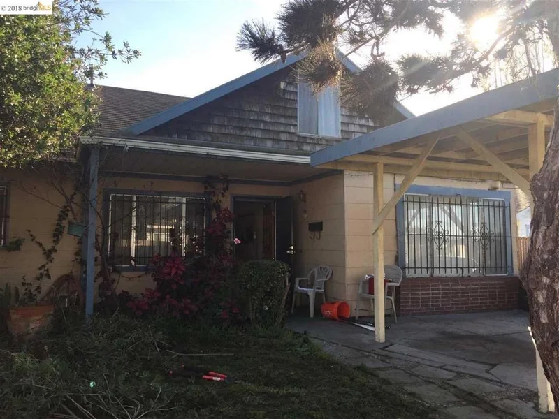 516 Banks Drive, Richmond, CA 94806