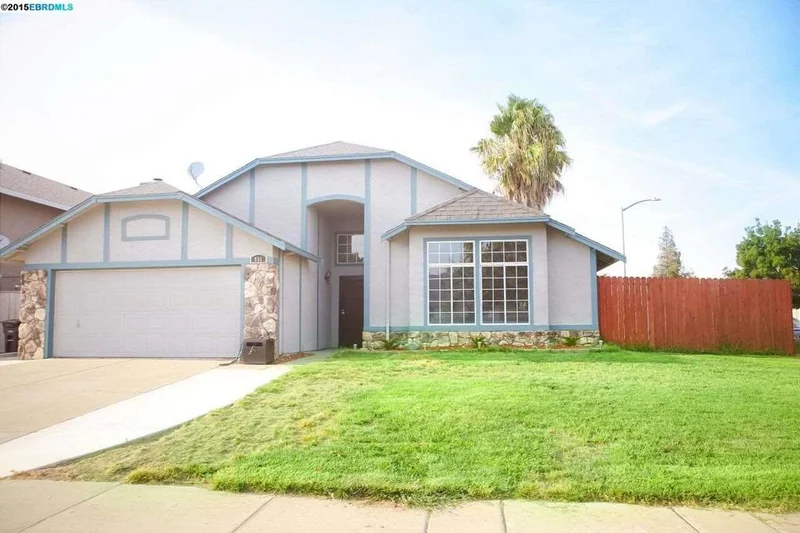 895 Stonegate Circle, Oakley, CA 94561-3059
