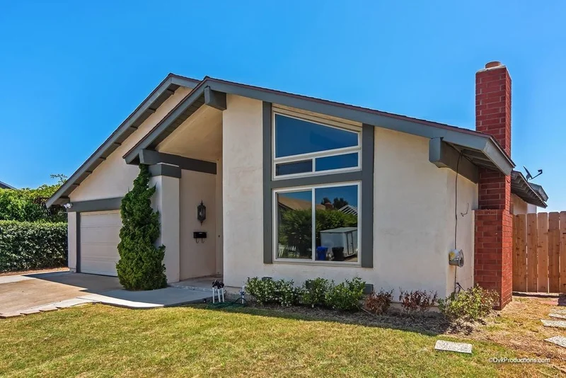 11341 Trebol St, San Diego, CA 92126