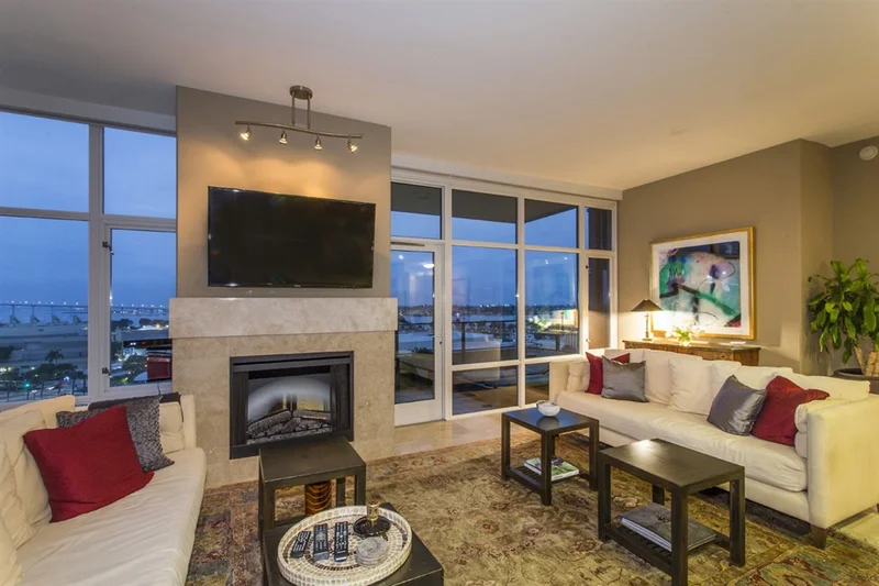 550 Front St #1001, San Diego, CA 92101