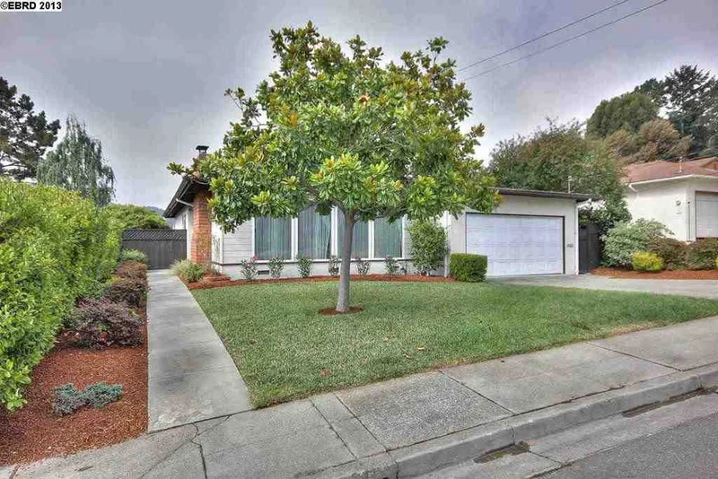 4584 Santa Rita Rd, Richmond, CA 94803-2411