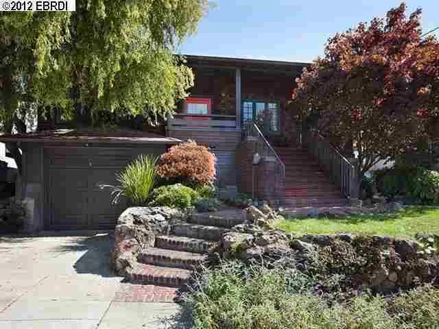 1231 Oxford St, Berkeley, CA 94709-1422
