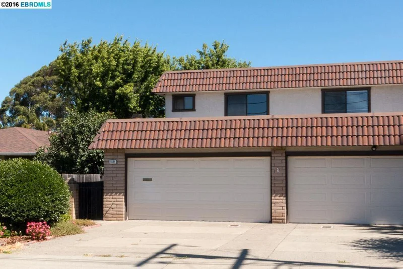 1884 Knox St, Hayward, CA 94546