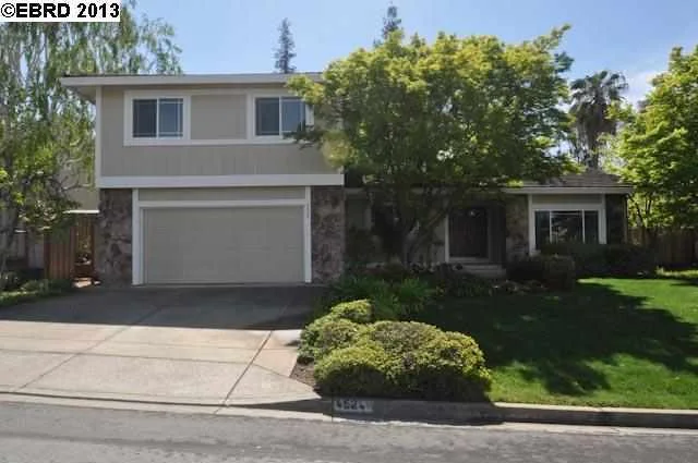 4524 Shellflower Ct, Concord, CA 94518-1927