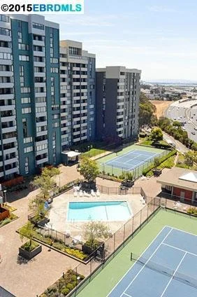 555 Pierce #523, Albany, CA 94706