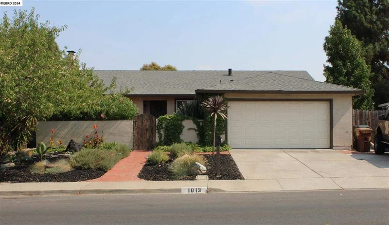 1013 Putnam St, Antioch, CA 94509-4731
