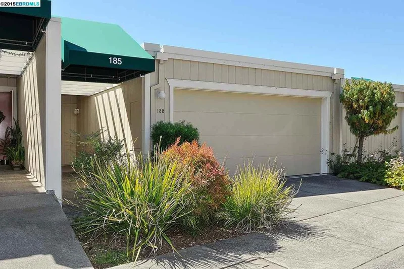 185 Samaria Ln, Oakland, CA 94619
