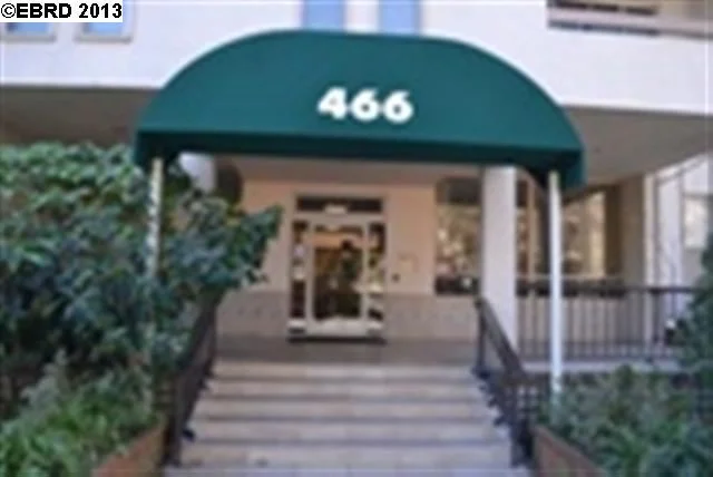 466 Crescent Street #212, Oakland, CA 94610