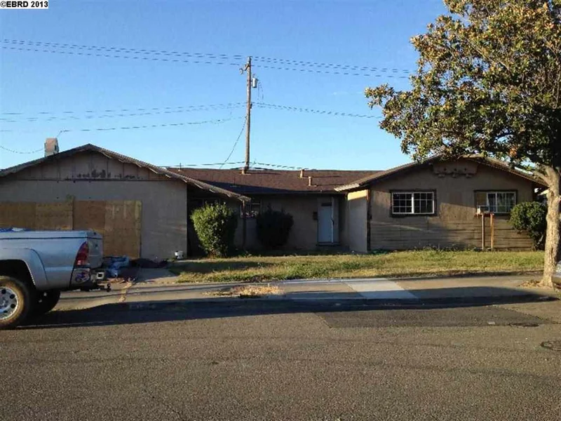4100 Belle Dr, Antioch, CA 94509-3906