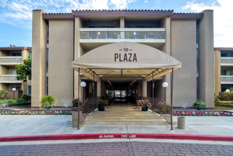 4600 Lamont #127, San Diego, CA 92109