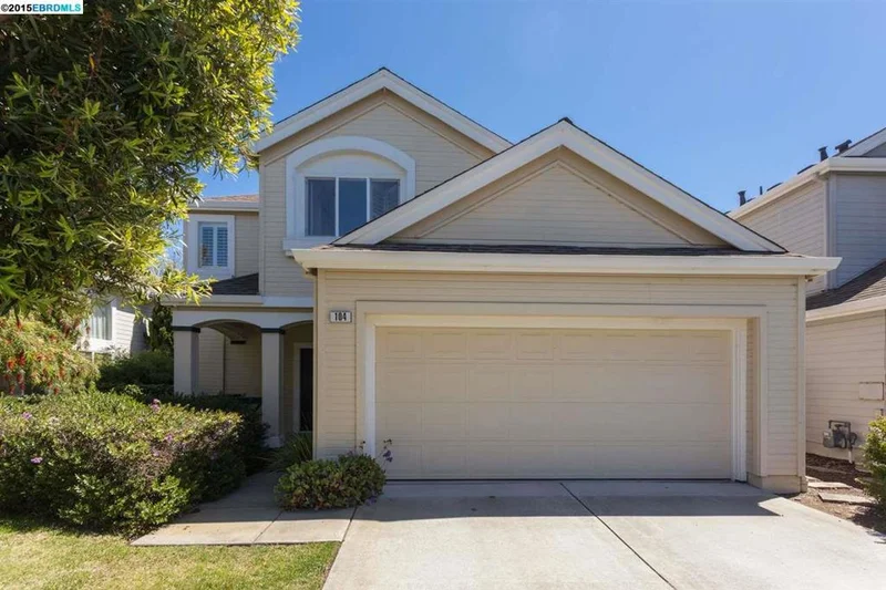 104 Waterview Dr, Richmond, CA 94804