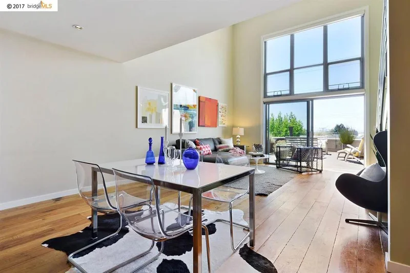 1001 46th St #316, Emeryville, CA 94608