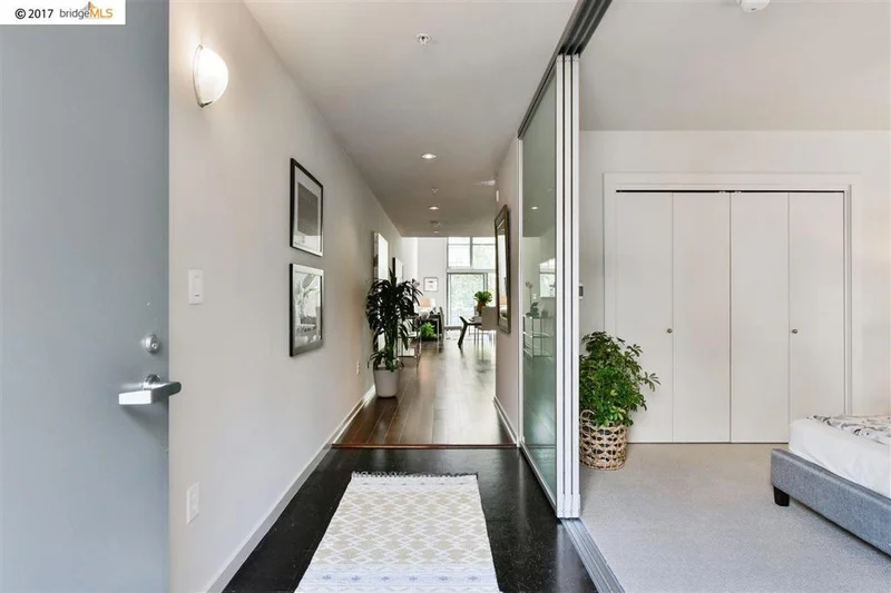 1001 46th Street #312, Emeryville, CA 94608