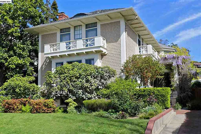 2711 Claremont Blvd, Berkeley, CA 94705-1321