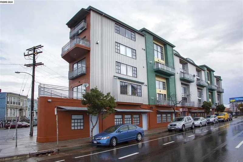 850 Grand Ave #13, Oakland, CA 94607-3464