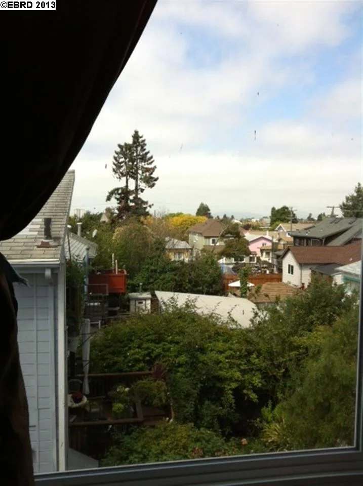 6211 Telegraph Ave #36, Oakland, CA 94609-1326