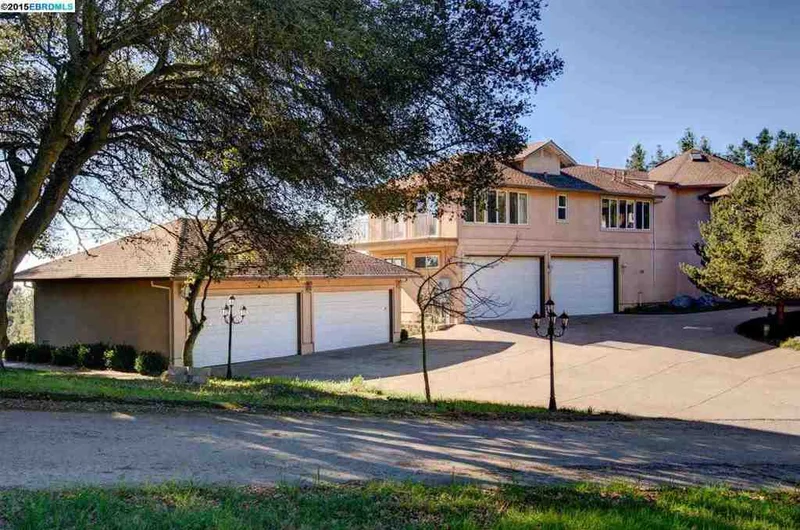 12241 Blythen Way, Oakland, CA 94619-2409