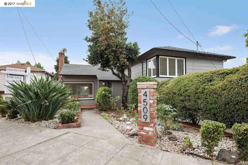 4509 Tompkins Avenue, Oakland, CA 94619