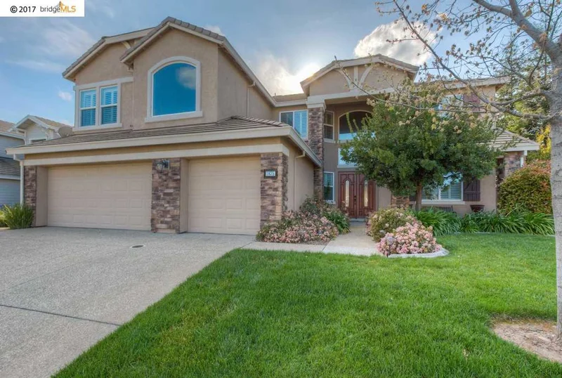 1875 Sandhill Crane Ct, Gridley, CA 95948