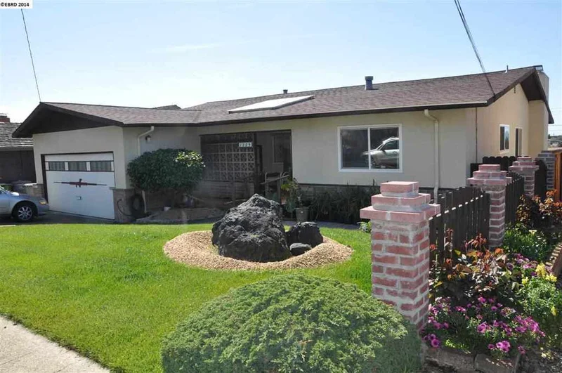 1229 Lawrence St, El Cerrito, CA 94530-2436