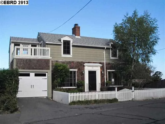 56 Avon Rd, Kensington, CA 94707-1302