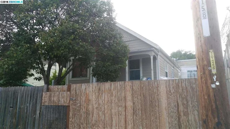 2539 26th Ave, Oakland, CA 94601