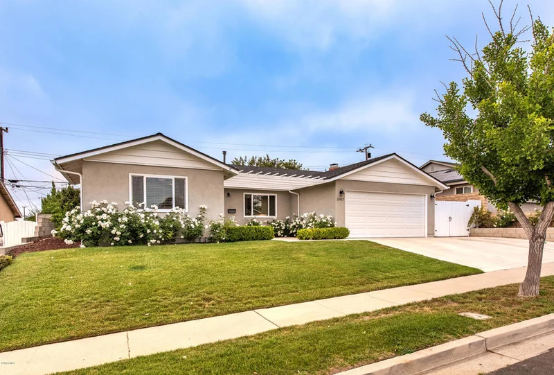 1907 Kendall, Camarillo, CA 93010