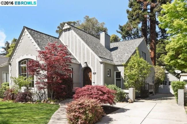 1042 Trestle Glen Rd, Oakland, CA 94610
