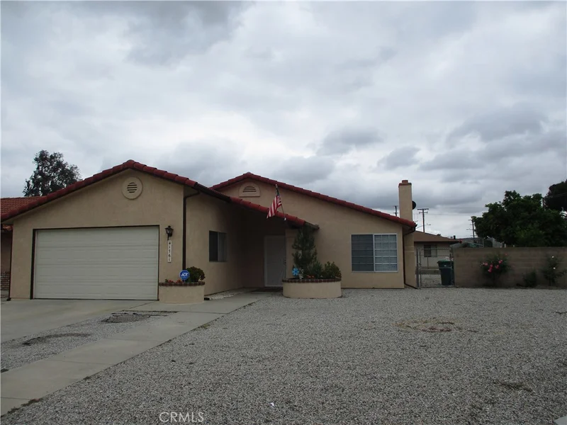 41761 Van Linden, Hemet, CA 92544