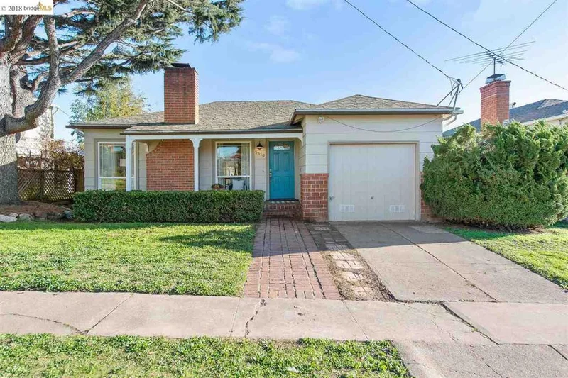 5510 Sacramento Ave, Richmond, CA 94804