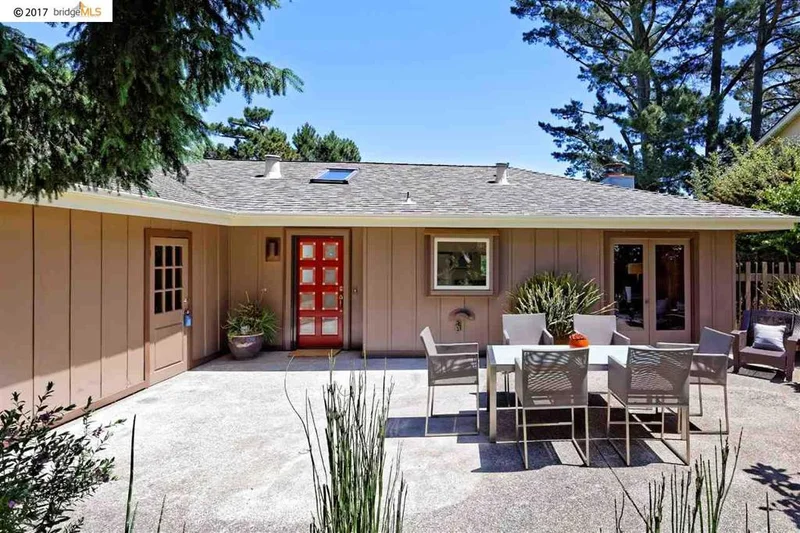 1003 Middlefield Rd, Berkeley, CA 94708