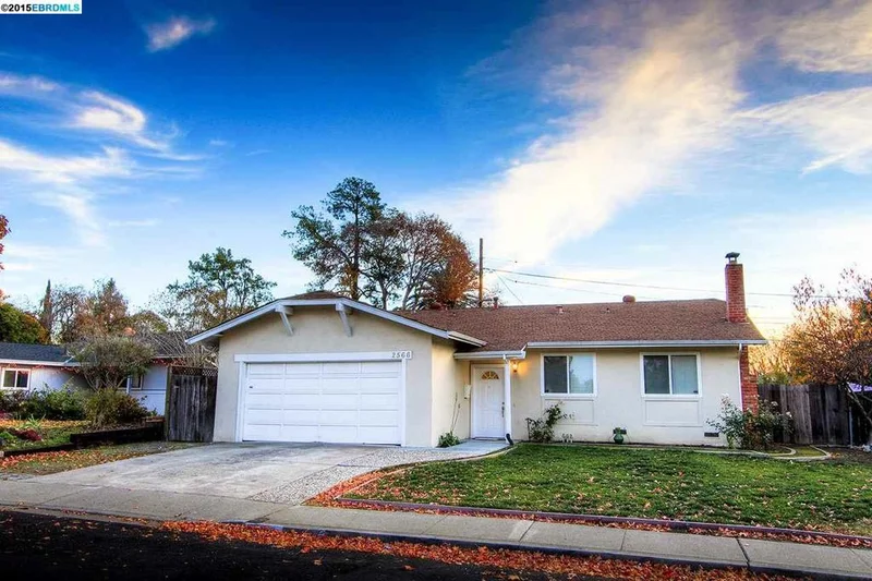 2566 Huron Dr, Concord, CA 94519