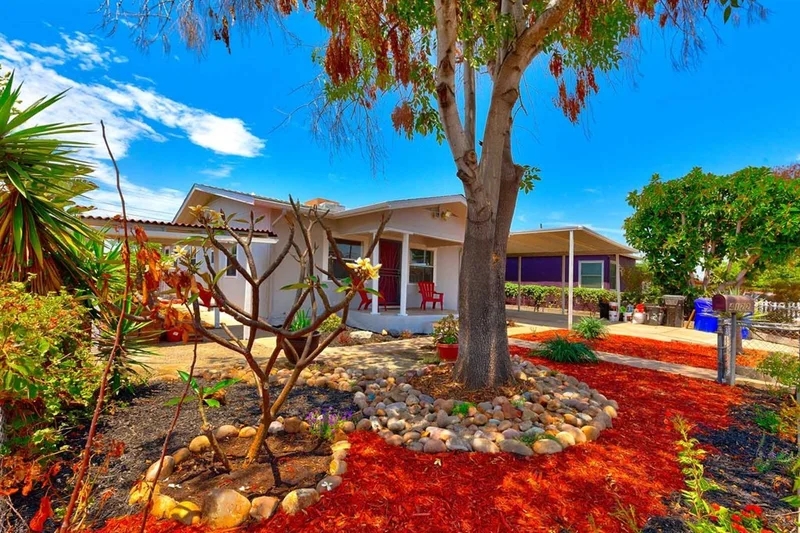 4122 Arbor Vitae, San Diego, CA 92105