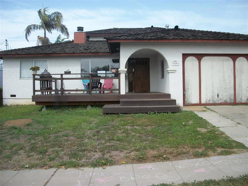 1234 Laguna St., Oceanside, CA 92054
