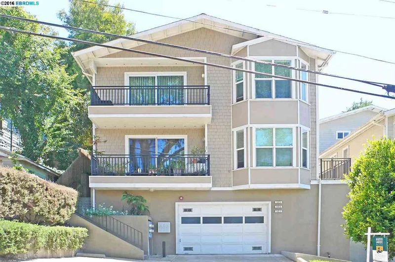 523 Tewksbury Ave, Richmond, CA 94801