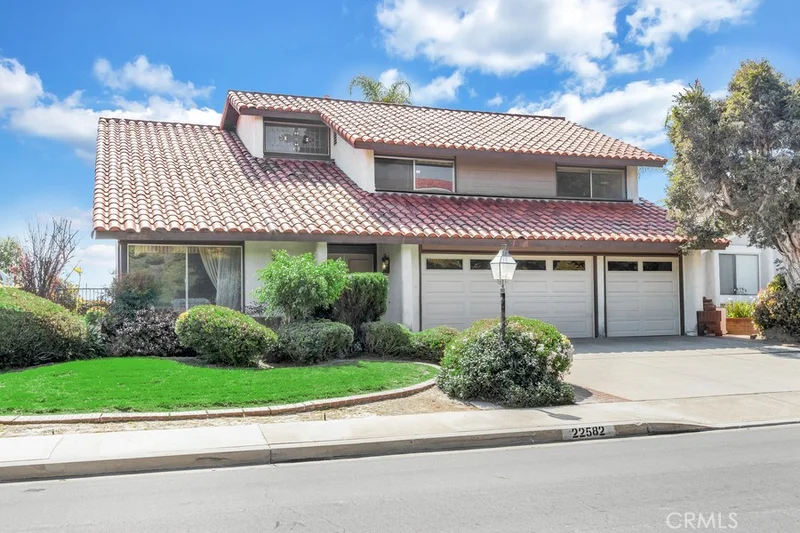 22582 Ledana, Mission Viejo, CA 92691