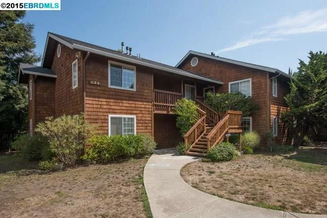 622 Alcatraz Ave #B, Oakland, CA 94609