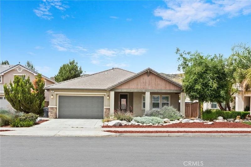 548 Amherst, San Jacinto, CA 92582