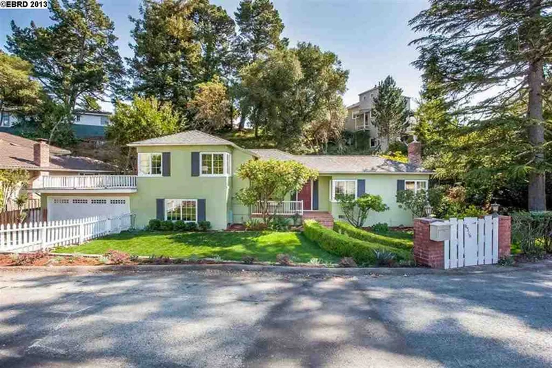 6316 Ascot Dr, Oakland, CA 94611-2531