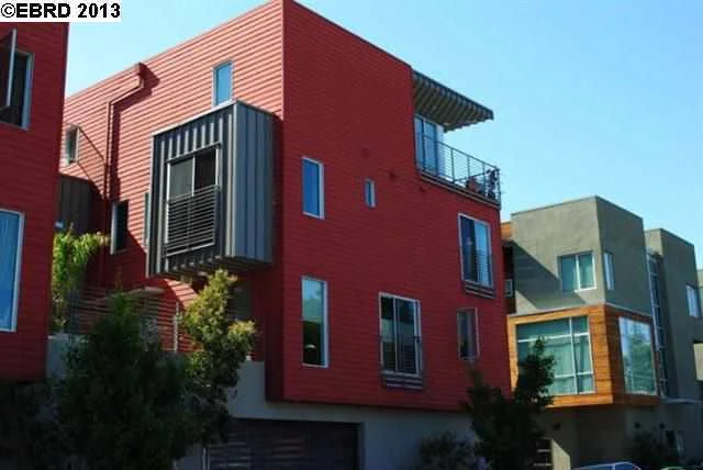 414 40th St #312, Oakland, CA 94609-2509